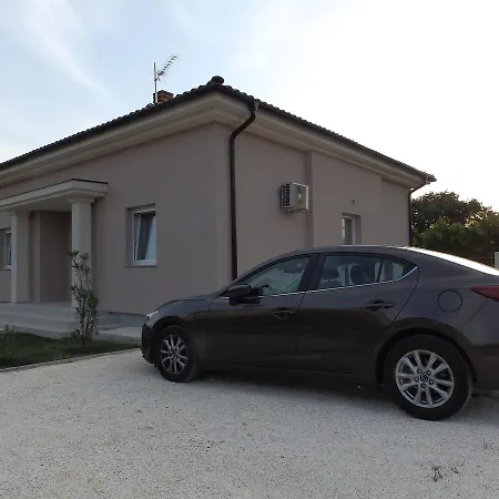 Holiday In Pula/istrien 34295 度假居 *